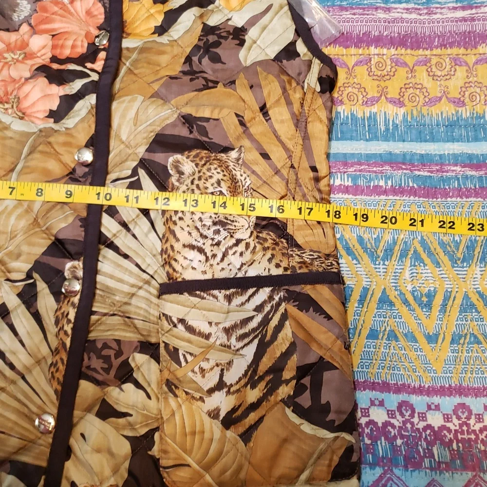 Rare fund Salvatore Ferragamo Floral and Animal Print Vest - Brown and Orange - Picture 14 of 16